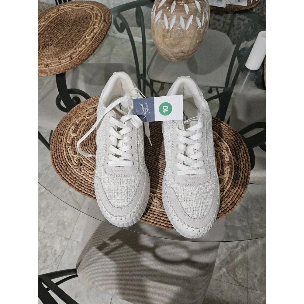 NWT Universal Thread Persephone Sneakers Women's